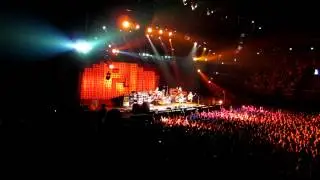 Pearl Jam live @ Ziggo Dome Amsterdam 27-06-2012 - (a part of) Bugs & Better Man