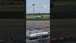 Greek God! Aegean A320 landing at BHX #aviation #avgeeks #planespotting #aegean #shorts
