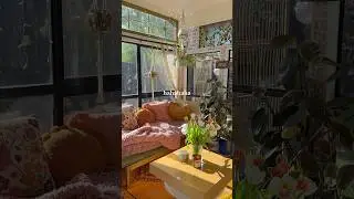Forever a maximalist 🤪 #cozyhome #homedecor  #maximalism #interiorstyling