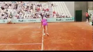 Julia G&ouml;rges playing Laura Watson at Roland Garros 2012