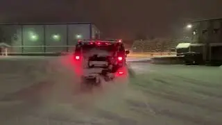 Hummer H2 in snow. Norway