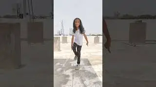 #shorts#Diwana hai 🤍🖤#dance 💃#trending #youtubeshorts #snithivlogs 😍