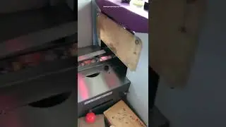 Children candy pillow type bag filling sealing packing machine video