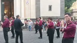 Ingresso in piazza d'uomo Storica Banda Musicale 