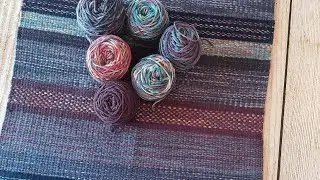 A little bit of weftfaced weaving