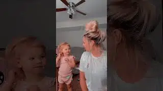 Fun dance and sing session with my little one#momanddaughter #singanddance #toddlerlife
