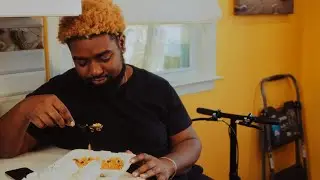 That one friend who's always complaining about their food