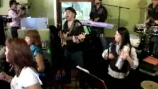 GRUPO MAXXIMO party performance