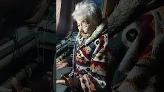 У шкатулки двойное дно!Он запретил нам восторгаться!!!
