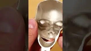 This metal skull is PERFECT for Halloween