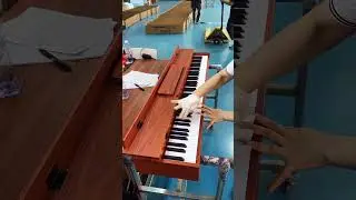 Beautiful wood grain piano #electronicpiano #keyboard #factory #music