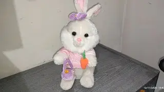 Foot Tapping Bunny - Shanghai (Chinafake)