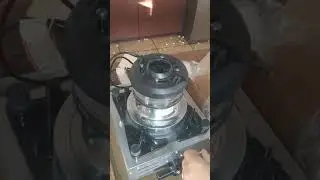 Cleaning the cotton candy machine: Gold Medal with EZKleen head