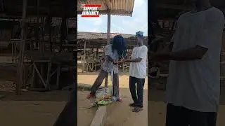 A Street hawker Taught The World A Lesson In Kindness. ##shorts #viral  #actofkindness