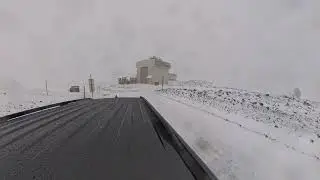 Hawaii's Mauna Kea Covered in White After First Snow of 2026