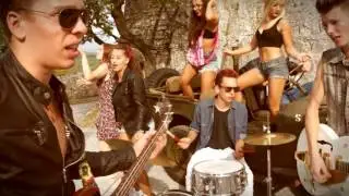 LOVE GUNS - Nisi edina