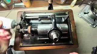 Oiling your Edison cylinder phonograph top works