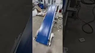 BID ON EQUIPMENT: Item 437769 - 14in Wide X 80.5in Long Inclined Conveyor