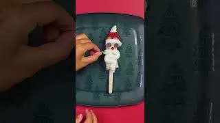 Let's Make Santa Kitty Snacks! | GABBY'S DOLLHOUSE