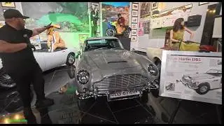 750. Batmobile. Auta Jamesa Bonda. Orlando Auto Museum, part 3. Guided tour.