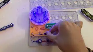 Snap Circuits 3D Illumination: Red-Green-Blue Sound