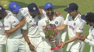 Shubman Gill's heart-warming gesture while giving trophy to N Jagadeesan during Celebration vs Wi