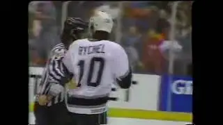 Fights - Warren Rychel LA 🆚 Gary Valk VAN ( fight @ LA 93&rsquo;)