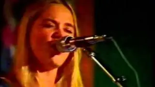 Monica T&ouml;rnell & Zenith N&auml;r jag var ung.wmv