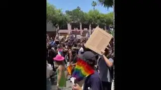 Sabrina Carpenter at the #BlackLivesMatter #Pride March in Los Angeles. (June 14, 2020) [#3]
