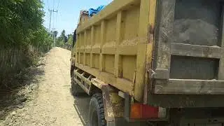 Proses Propoling Jalan (pengujian kepadatan Jalan) di Aceh