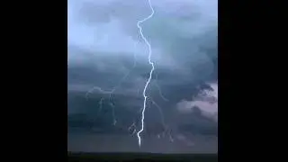 Lighting Cloud to Ground