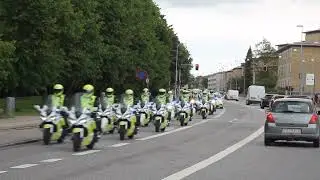 DERFOR S&Aring; DU EN KARAVANE AF POLITIMOTORCYKLER P&Aring; VEJENE I DAG