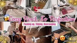 Realistic Weekly Reset ✨ FANY Smartwatch, Christmas Kitchen Takedown, Bedroom Rearrange & Cozy Reset