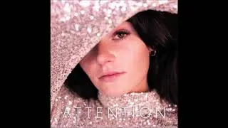 2020 Ulrikke - Attention