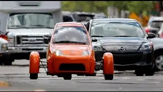 Can a three wheeled motorcycle beat Tesla? Bizarre $7,000 Elio 'autocycle' goes on sale