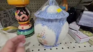 Now I remember why I don't shop at this Goodwill