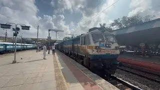 [HD] 16587 YASHVANTPUR(YPR) - BIKANER(BKN) SF EXPRESS TWIN EMD TRAIN JOURNEY || BOISAR TO VAPI 
