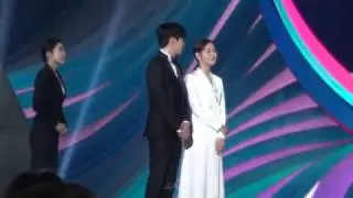 170503 백상예술대상 TV부문 신인상 시상 류준열
