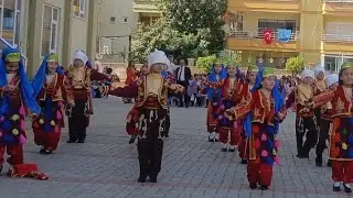 2A Sınıfı Silifke'nin Yoğurdu Sözleri ve folklor Gösterisi