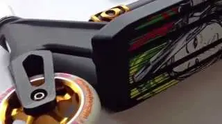 District Custom Scooter Brandon James Signature By Metrikx