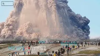 Horrible Today: 2nd Eruption Geyser Basin in Yellowstone park Hot Spring! Raining Mud Recorded Live