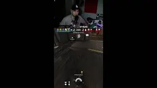 Playing Siege! I know I have 0 viewers. I read chat.