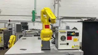 FANUC LR Mate 200iD/7L Robot System w/ R30iB Mate Plus - F283560