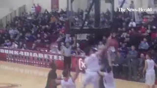 VASJ's Carlton Bragg hits a shot on an inbounds pass from Mo Johnson in Sunday's game vs. Mentor