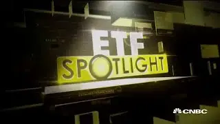 Consumer staples sector moves lower on mixed earnings