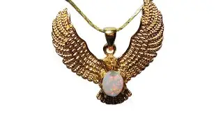 Opal Eagle Pendant in 22kt Gold &ndash; Fierce Design, Fiery Color - 8824 | FlashOpal