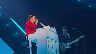 Charlie Puth whatever's Clever Tour