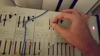 Dirty One-Handed SQ-1 Korg Arp Odyssey Techno Jam