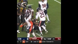Austin Ekeler rushes for a 29-yard Gain vs. Chicago Bears