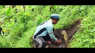 Village Farming Skill: Making a Sickle Razor Sharp #RuralAgriculture #TraditionalFarming